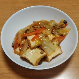 麻婆豆腐の素で♪厚揚げ野菜炒め